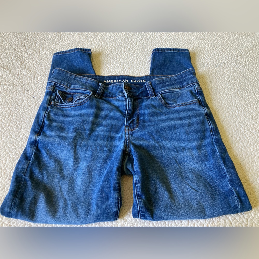 American Eagle brand, size 12 short, super low rise jegging, super stretch